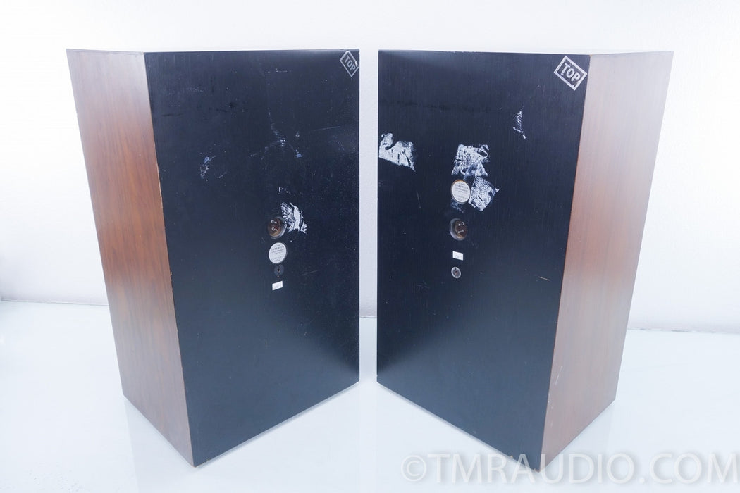 Leak Sandwich Speakers
