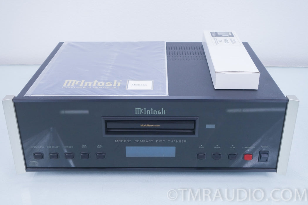 McIntosh MCD205 CD Player / Changer in Factory Box