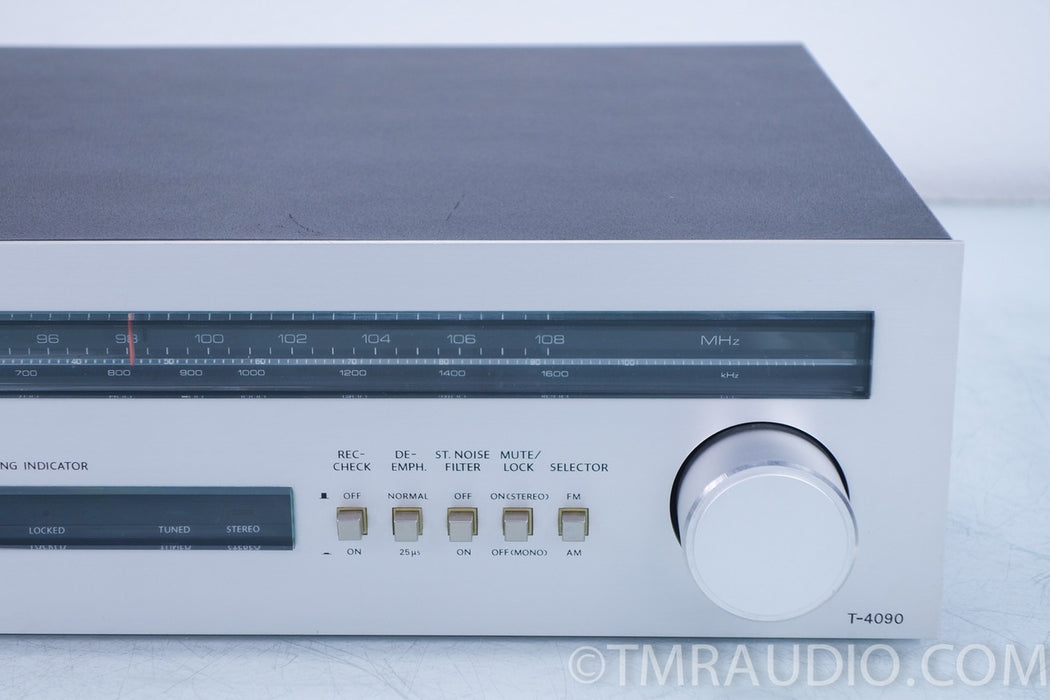 Onkyo T-4090 Vintage AM / FM Tuner