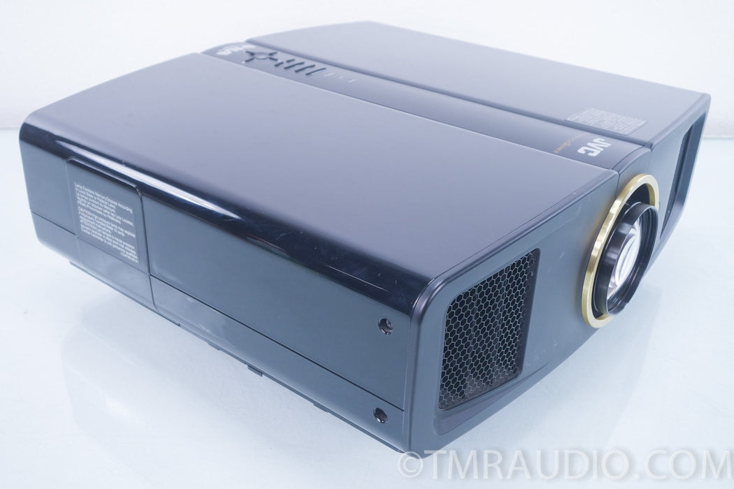 JVC DLA-HD100 D-ILA Projector (only 521 hours on lamp)