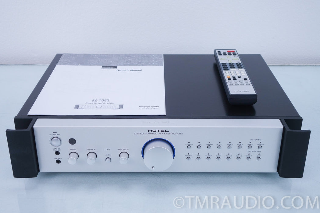 Rotel RC-1082 Preamp / Processor in Factory Box