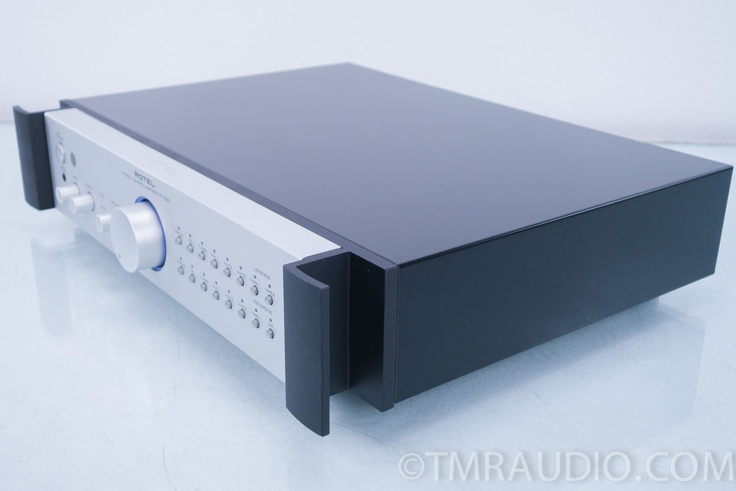 Rotel RC-1082 Preamp / Processor in Factory Box