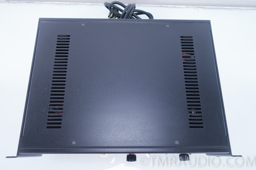 Intersound SP-300 Professional Stereo Power Amplifier