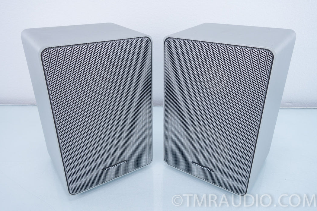 Realistic Minimus-11 "Vintage" Bookshelf Speakers