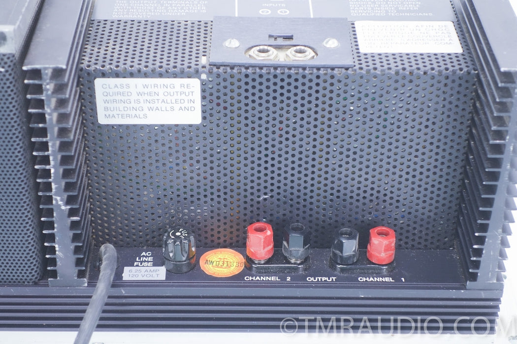 Crown D150a Stereo or Mono Power Amplifier