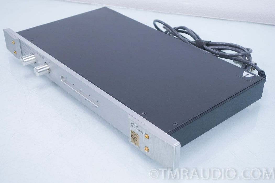 Threshold DAC1/e Digital Processor / DAC with Power Supply