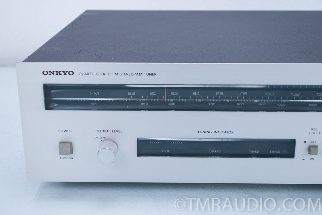 Onkyo T-4090 Vintage AM / FM Tuner