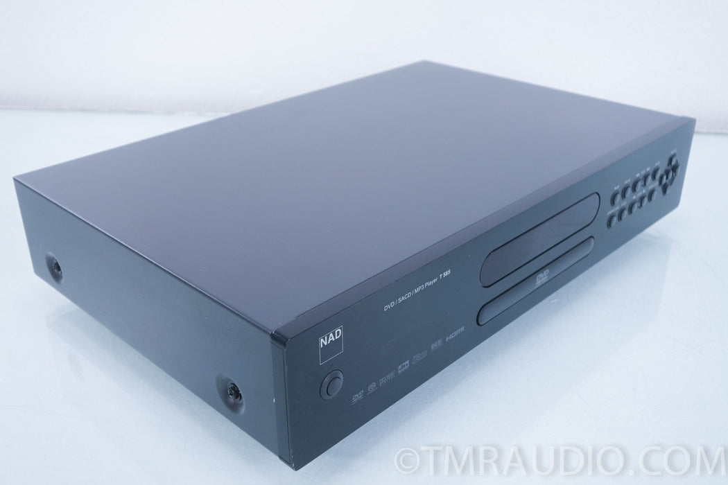 NAD T 585 Universal DVD Player