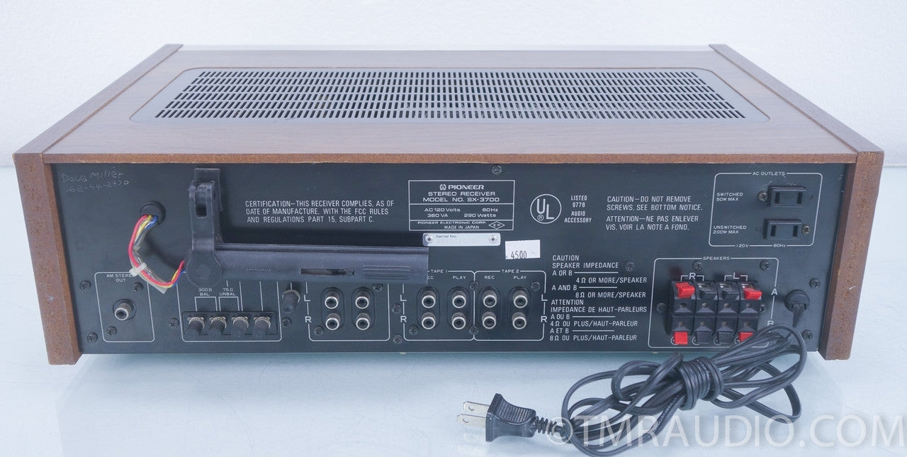 Pioneer SX-3700 Vintage AM / FM Stereo Receiver