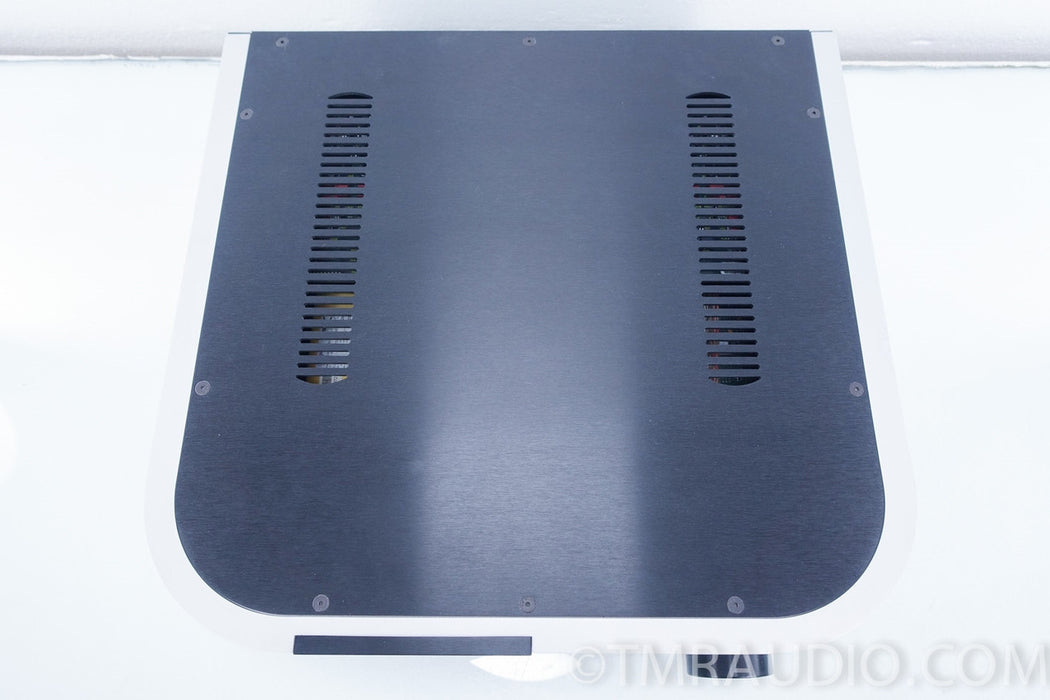 Classe SSP-600 Preamplifier / Processor in Factory Box