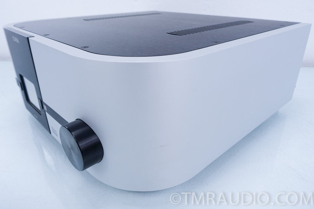Classe SSP-600 Preamplifier / Processor in Factory Box