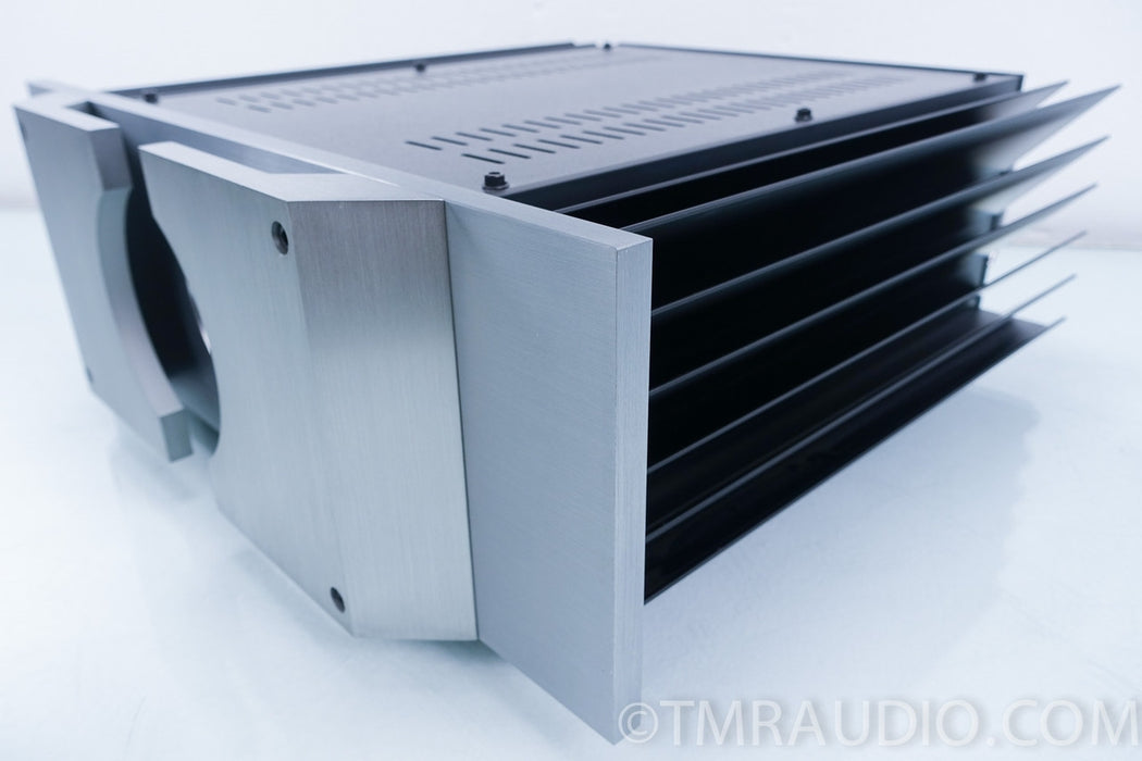 Pass Labs X150.5 Stereo Power Amplifier in Factory Box