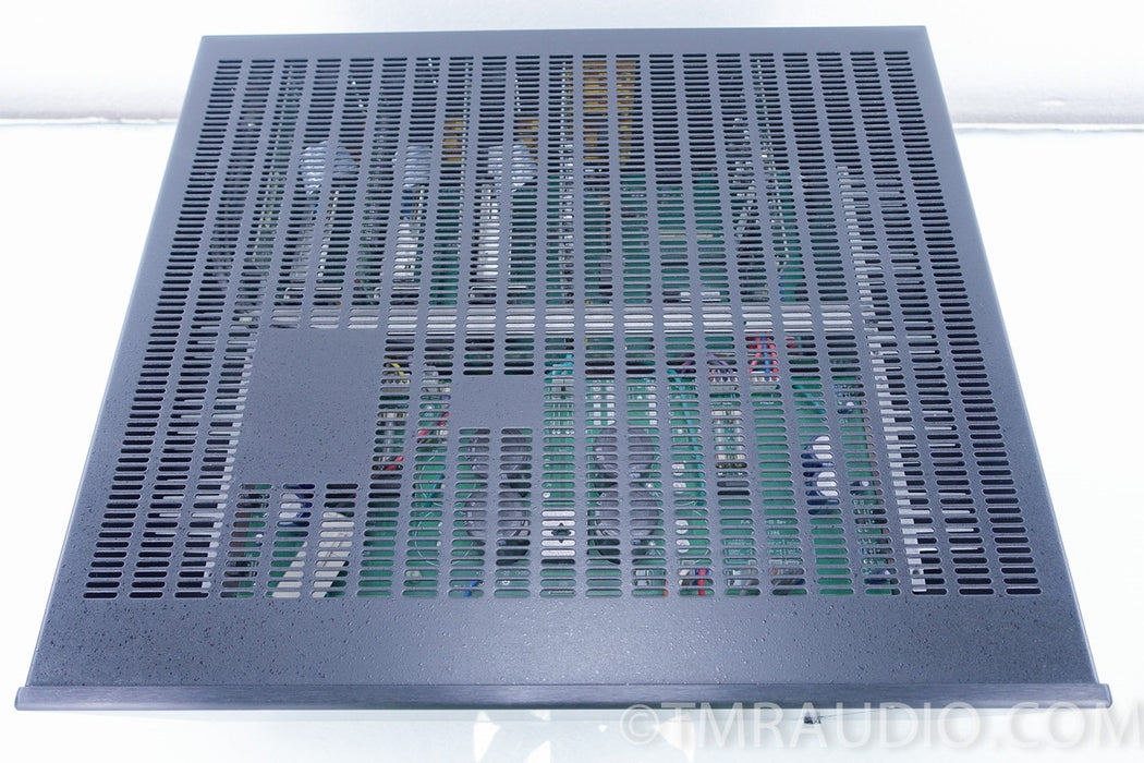 B&K CT300.3 Three Zone Receiver / Amplifier in Factory Box