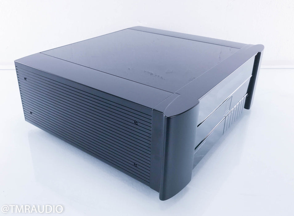 Meridian 818V2 Reference Audio Core Preamplifier / DAC / Network Player