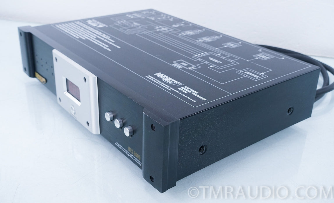 Monster Power HTS 3600 Reference Clean Power Center in Factory Box