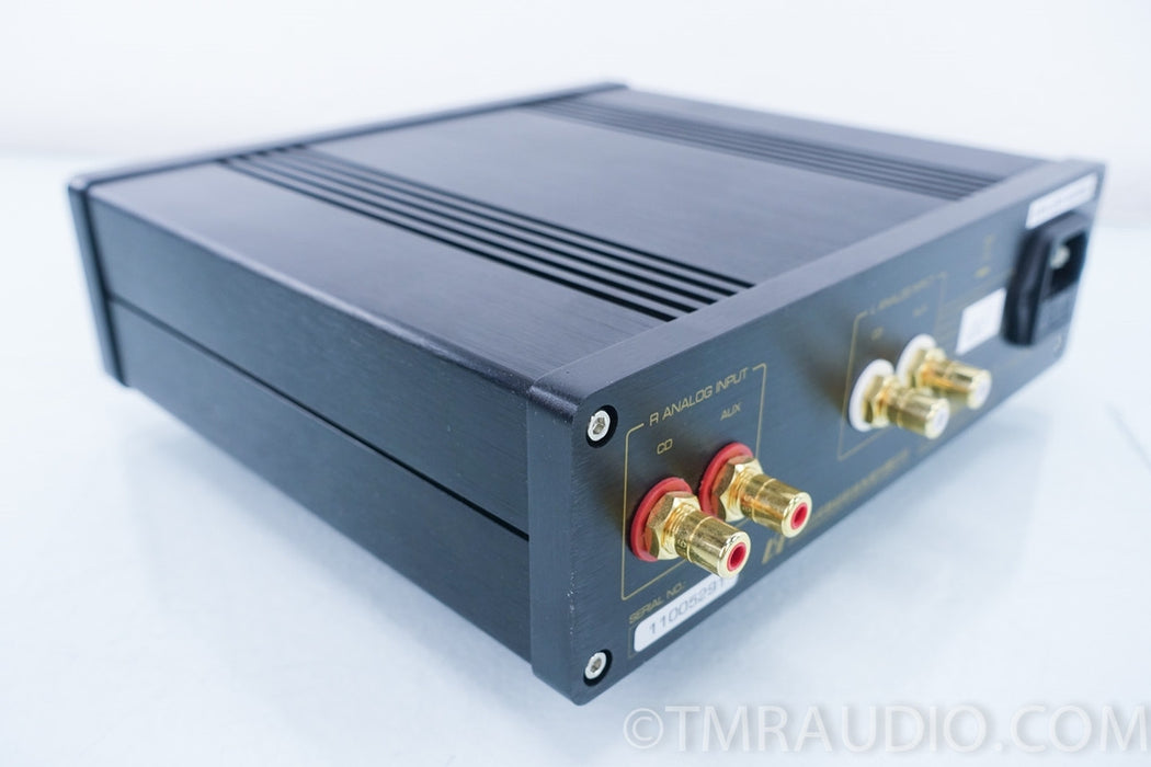SHANLING PH100 Class A field effect HEADPHONE AMPLIFIER