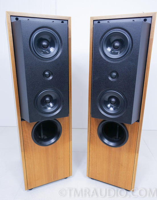 KEF Reference 104/2 Speakers