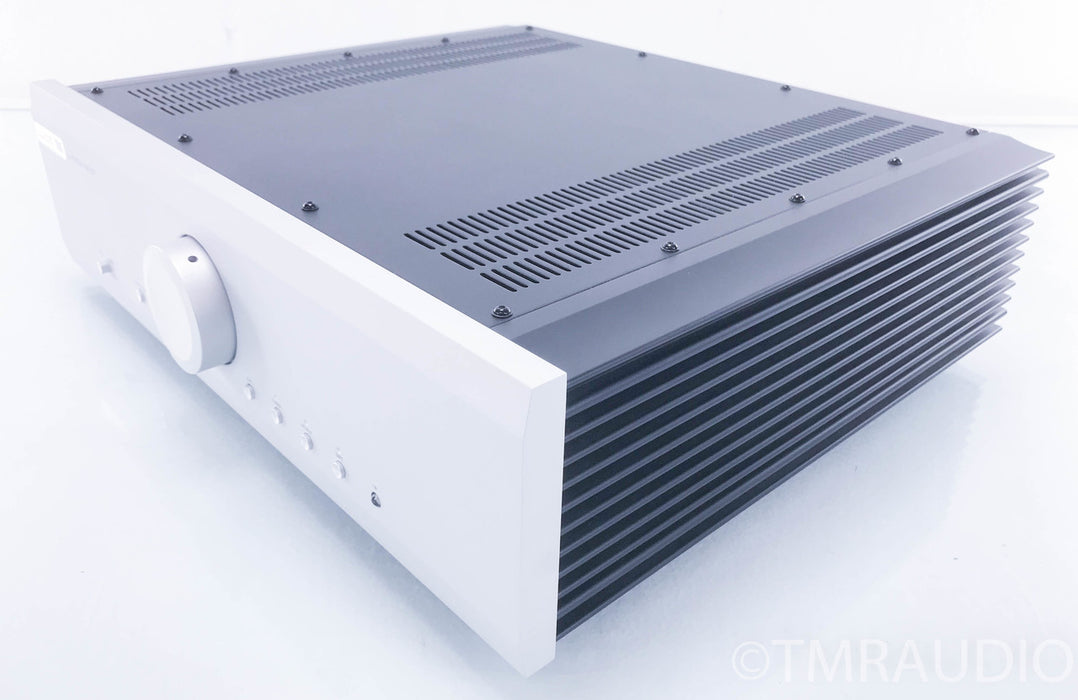 Musical Fidelity M6i Dual Mono Integrated Amplifier