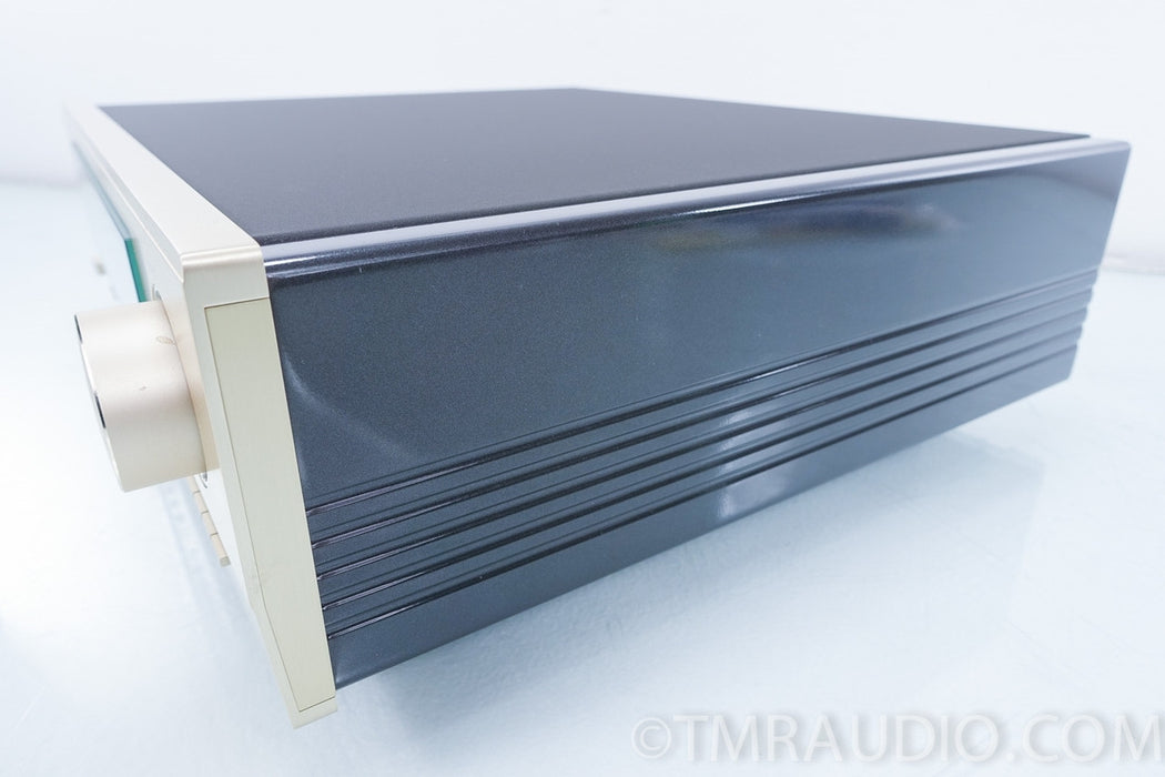 Accuphase T-1100 FM Tuner in Factory Box
