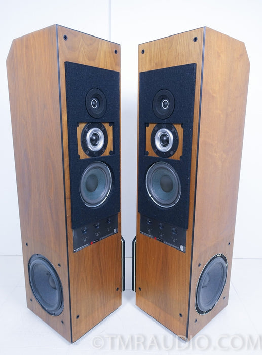 Acoustic Research AR9 Vintage Floorstanding Speakers