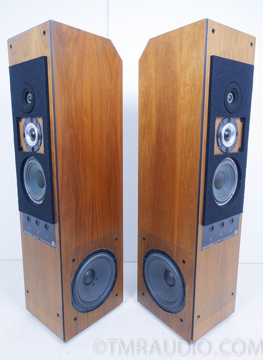 Acoustic Research AR9 Vintage Floorstanding Speakers