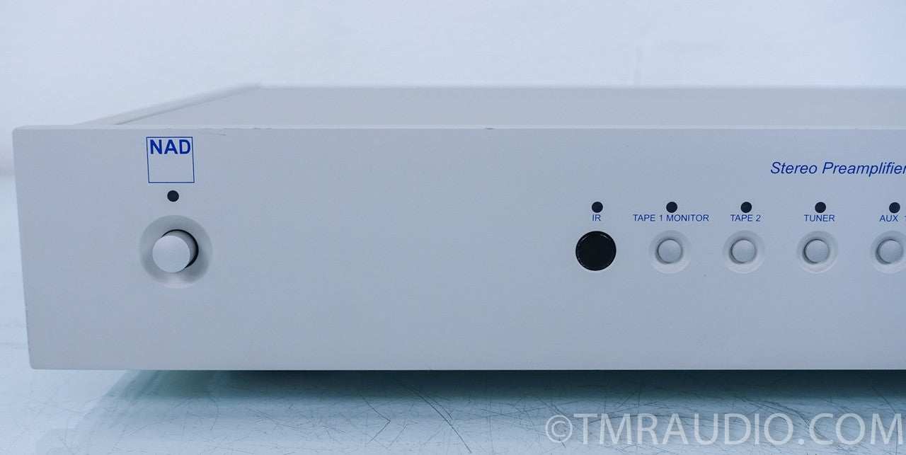NAD S100 Silverline Series Preamplifier in Factory Box