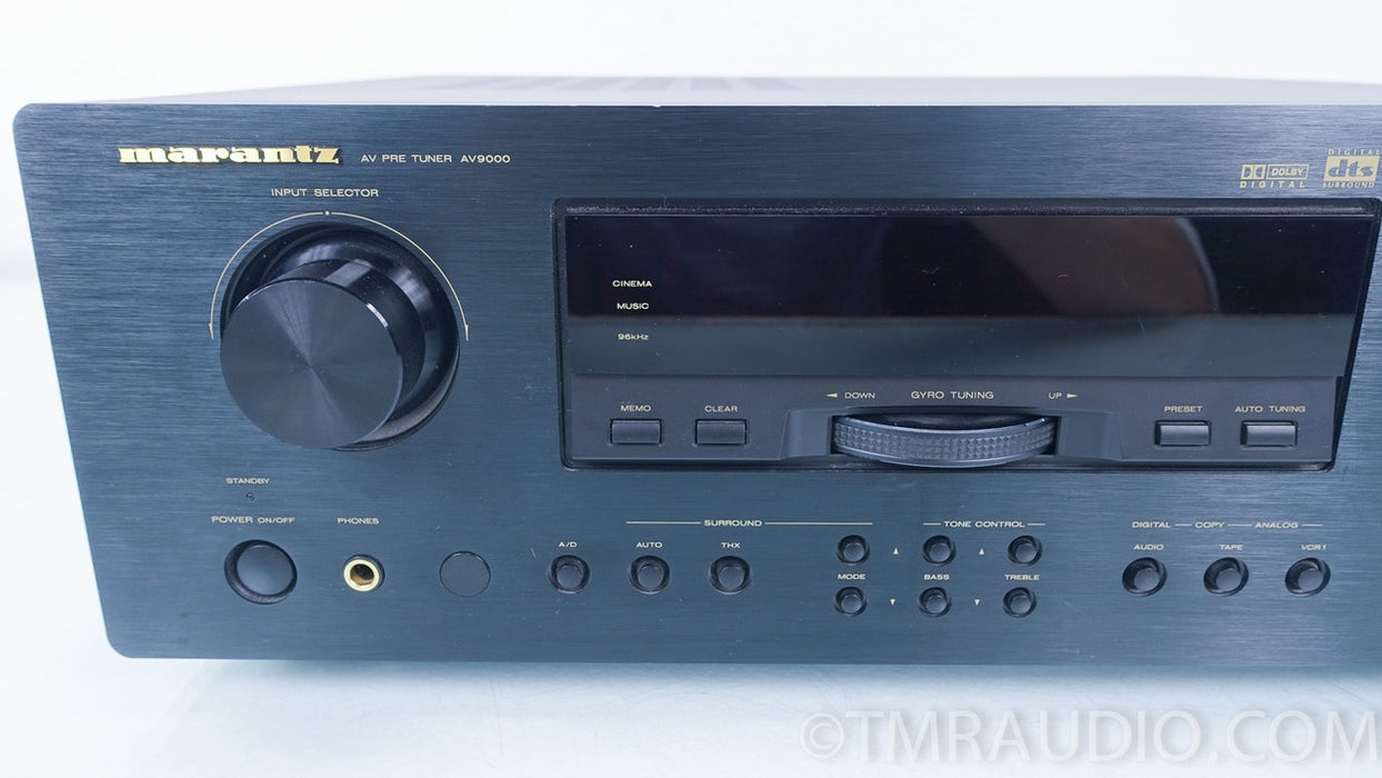 Marantz AV9000 Preamplier THX Ultra 5.1 Pre-Amp Tuner Processor w/ Remote