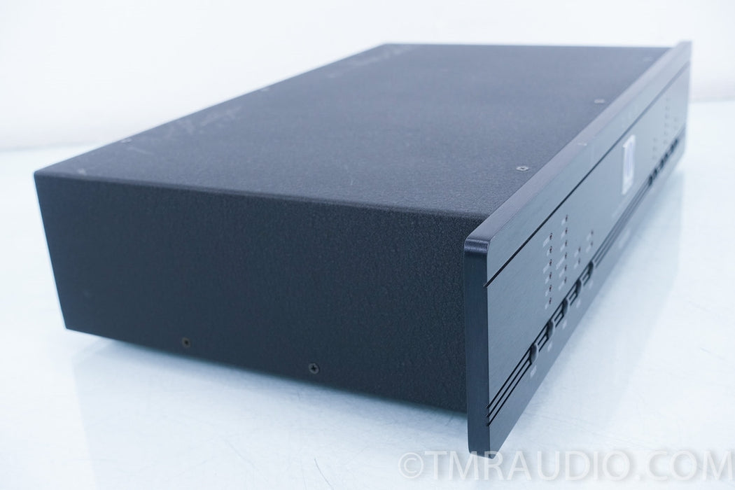 Angstrom 200 Surround Sound Processor / DAC / Preamp