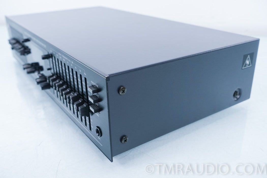 BSR Model EQ-3000 Stereo Frequency Equalizer / Spectrum Analyzer