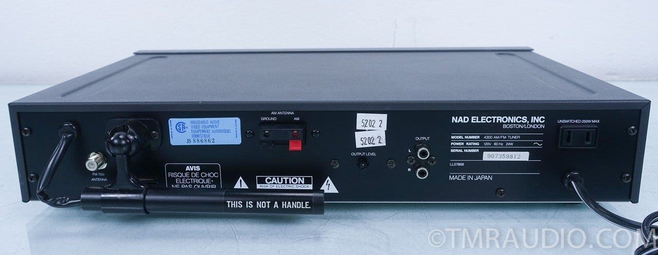 NAD 4300 Monitor Series AM / FM Tuner
