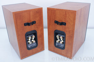 B&W 685 Bookshelf Speakers