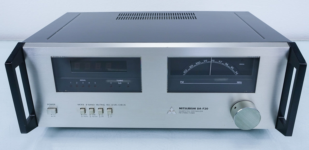 Mitsubishi DA-F20 Vintage FM Tuner
