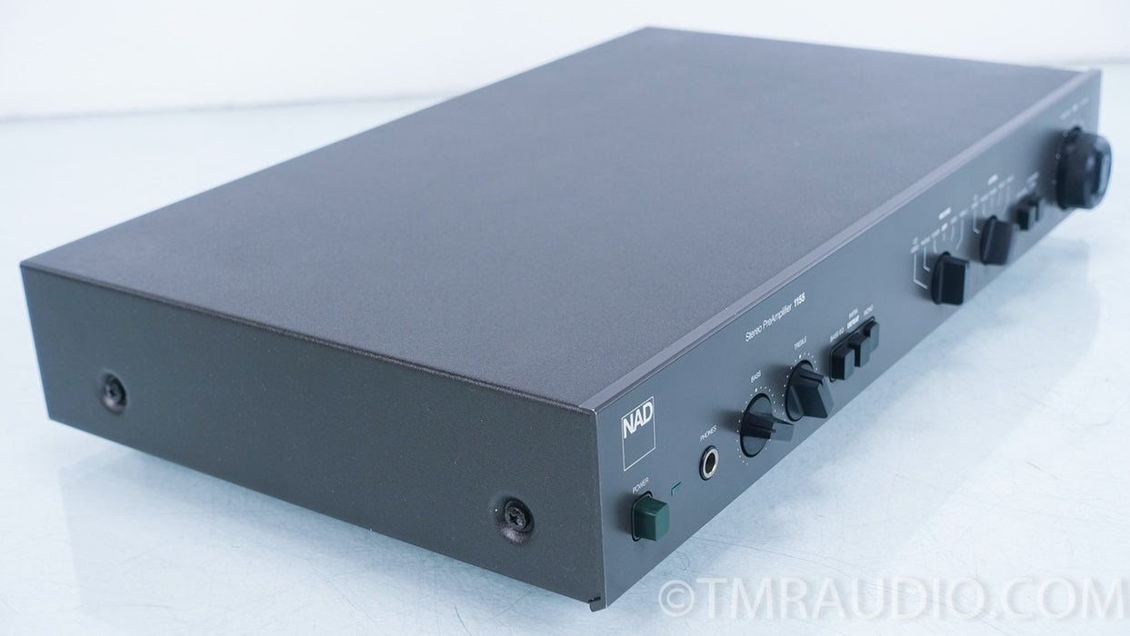 NAD 1155 Preamplifier / Preamp with MM / MC Phono