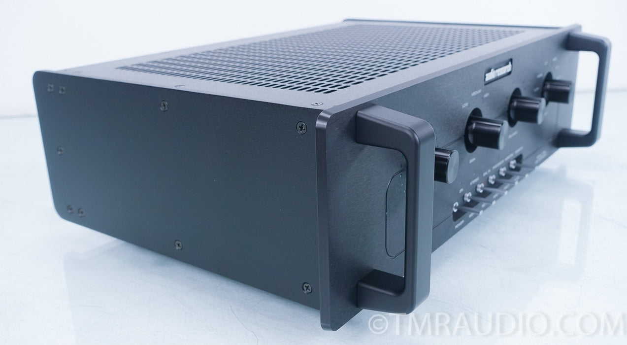 Audio Research LS25 Mk II Stereo Tube Preamplifier in Factory Box