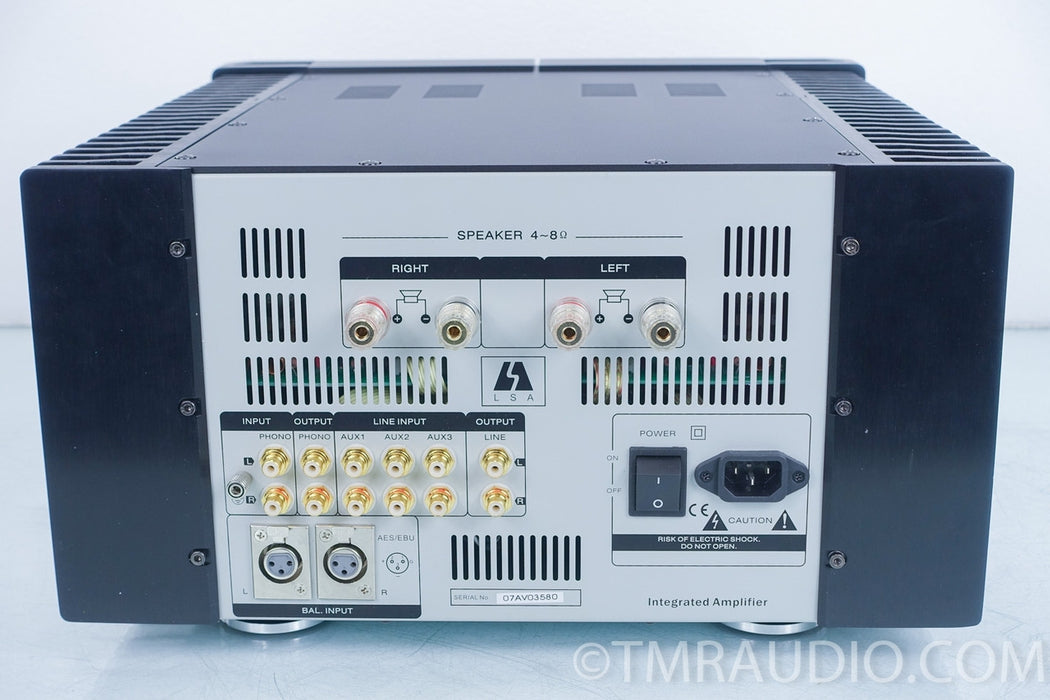 LSA Statement Integrated Amplifier in Factory Box