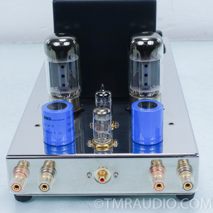 Jadis JA30 Tube Mono Amplifiers in Factory Boxes