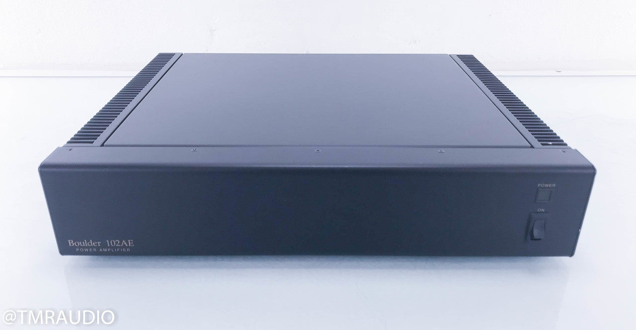 Boulder 102AE Stereo Power Amplifier
