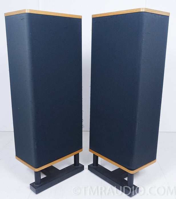 Vandersteen Model 2C Speakers with Stands