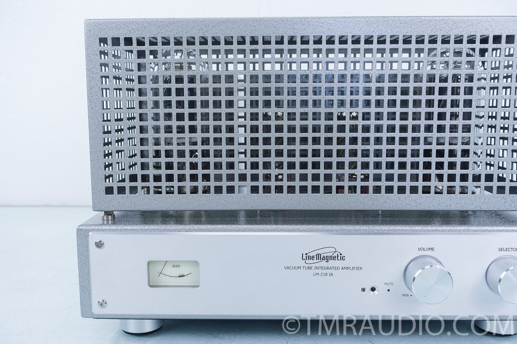 Line Magnetic LM-218IA Integrated Tube Amplifier in Factory Box