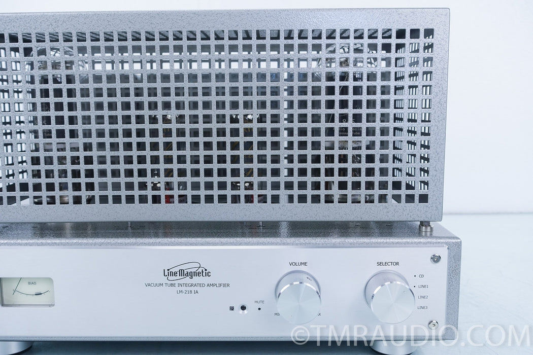 Line Magnetic LM-218IA Integrated Tube Amplifier in Factory Box