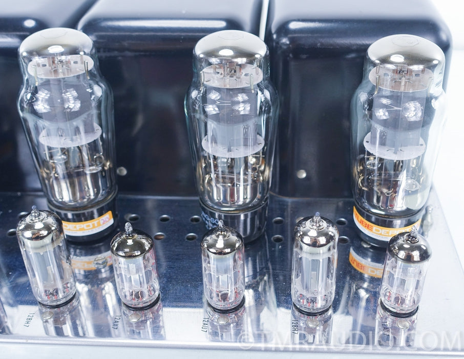 McIntosh MC240 Tube Power Amplifier in Factory Box