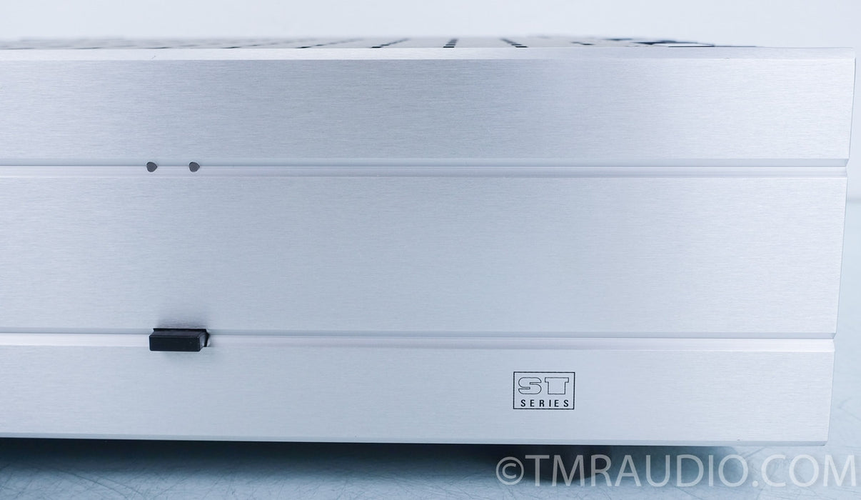 Bryston 4B ST Stereo Power Amplifier