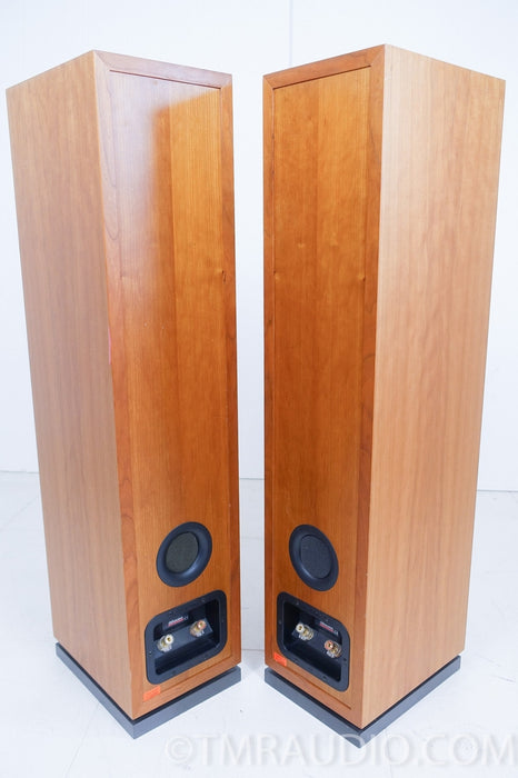 Dynaudio Contour 1.8 Mk II Speakers in Factory Boxes
