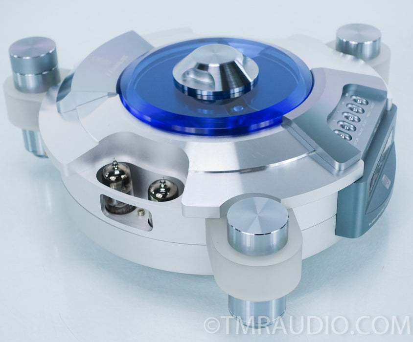 Shanling CD-T300 CD Player in Hardshell Case