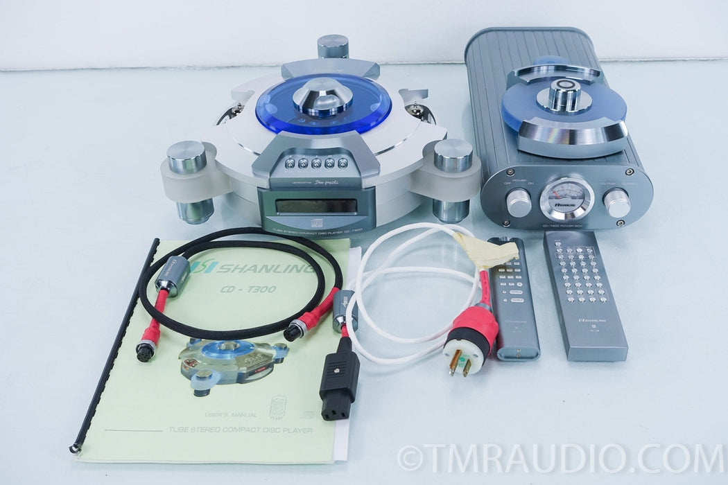 Shanling CD-T300 CD Player in Hardshell Case