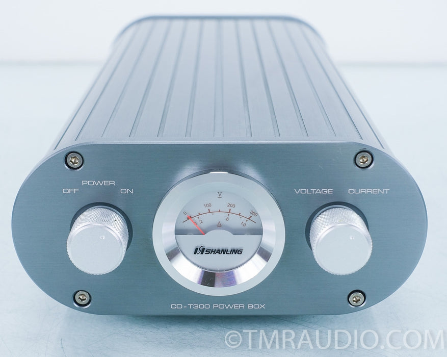 Shanling CD-T300 CD Player in Hardshell Case