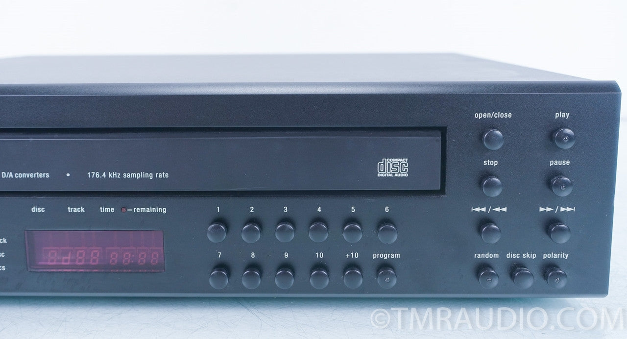 Adcom GCD-600 5 Disc CD Changer / Player