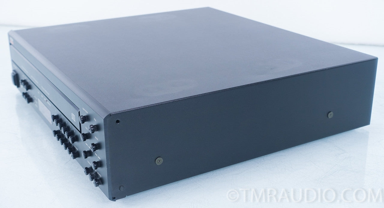 Adcom GCD-600 5 Disc CD Changer / Player