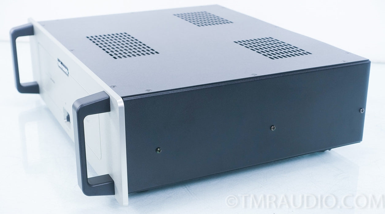 Audio Research 150.2 Power Amplifier in Factory Box