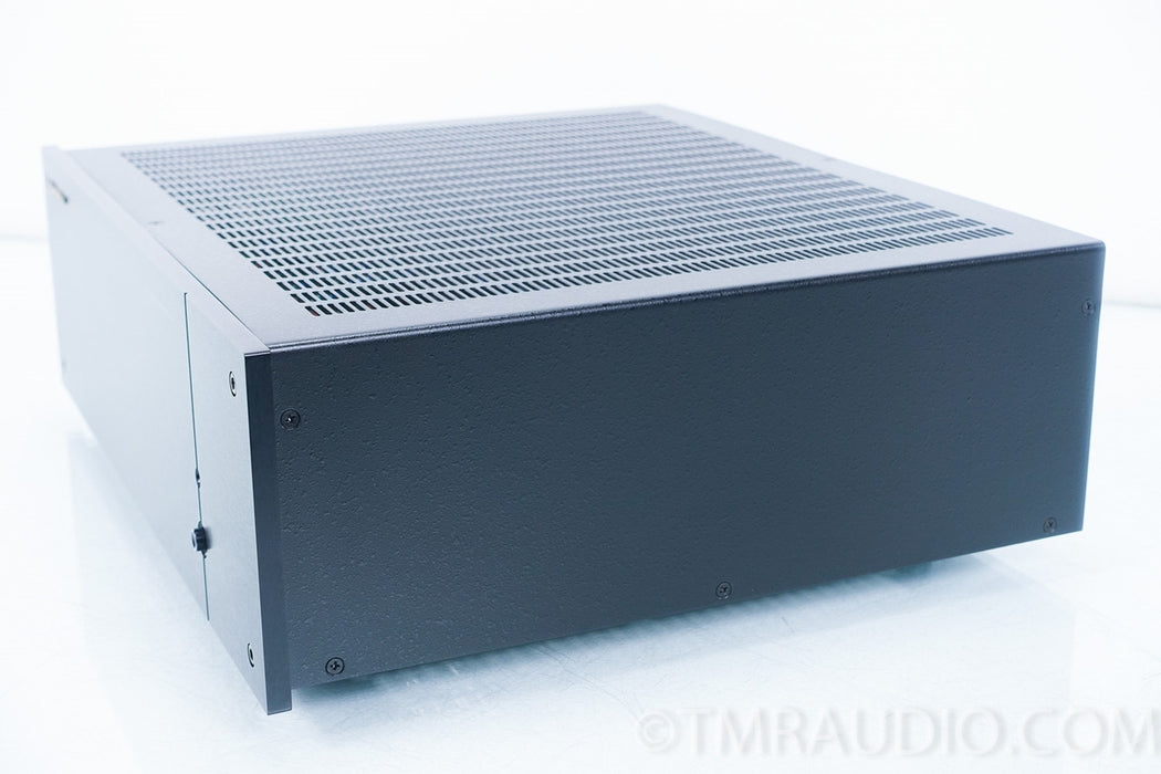 B&K ST3140 3 Channel Power Amplifier in Factory Box